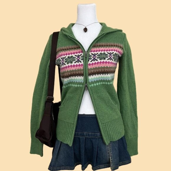 green striped preppy granola zip up sweater - Picture 1 of 8